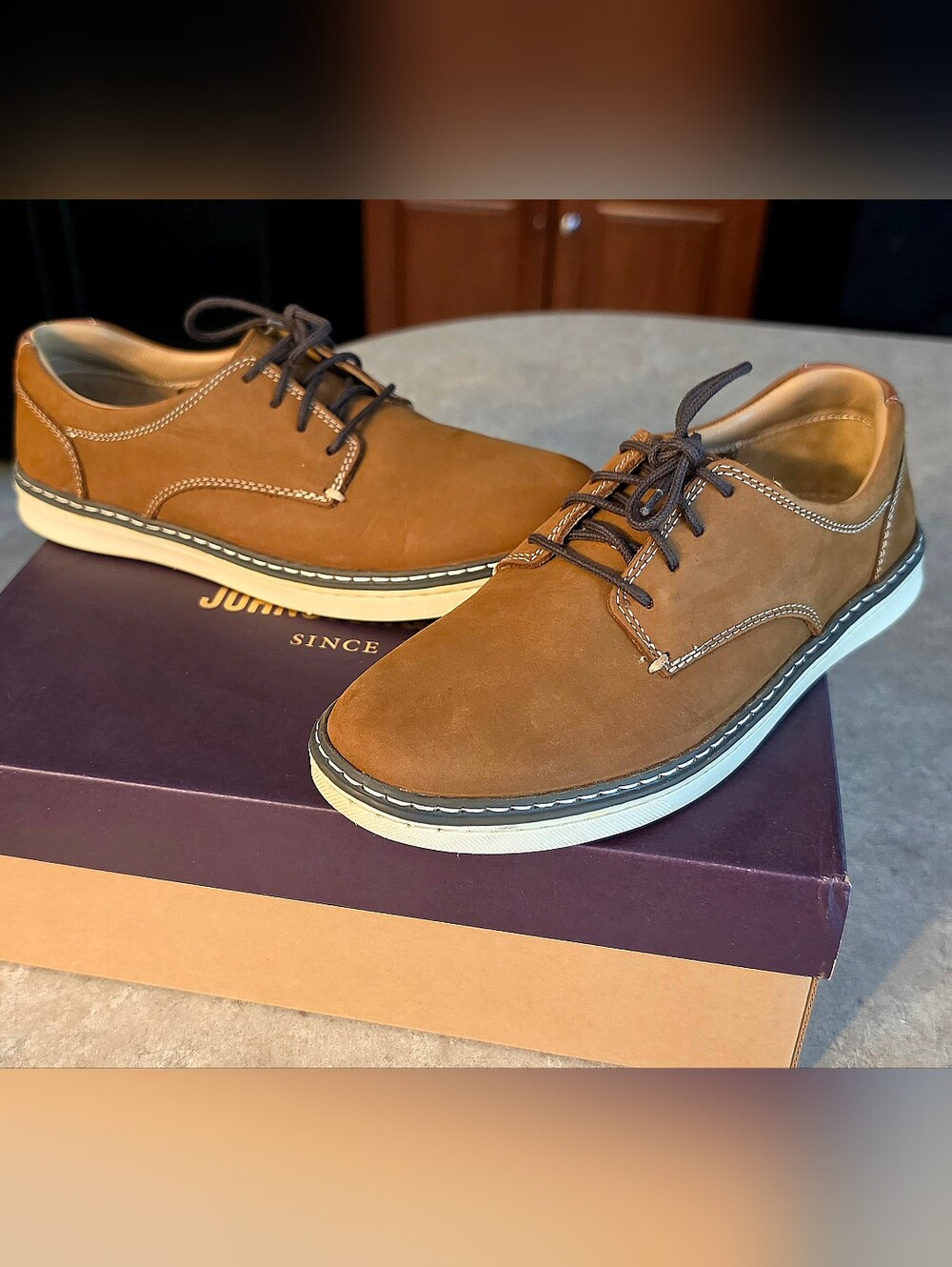 Boys Sz 5 Brown Oiled Nubuck Casual Dress Shoes Johnson & Murphy